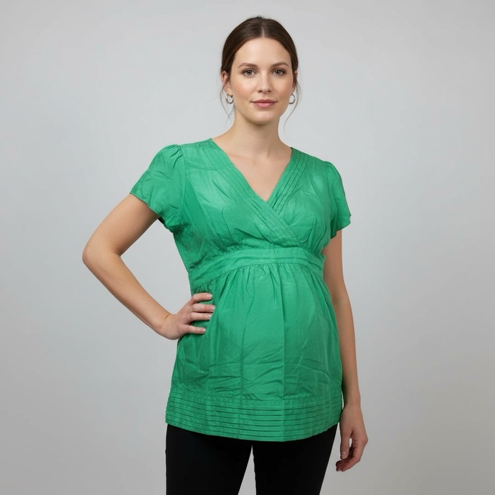 A Pea in the Pod Maternity Wear Top, Size M, 100% silk, Green Color